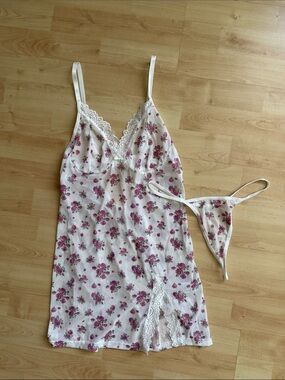 Floral Mesh Chemise & Thong Set - White Mesh with Pink Floral